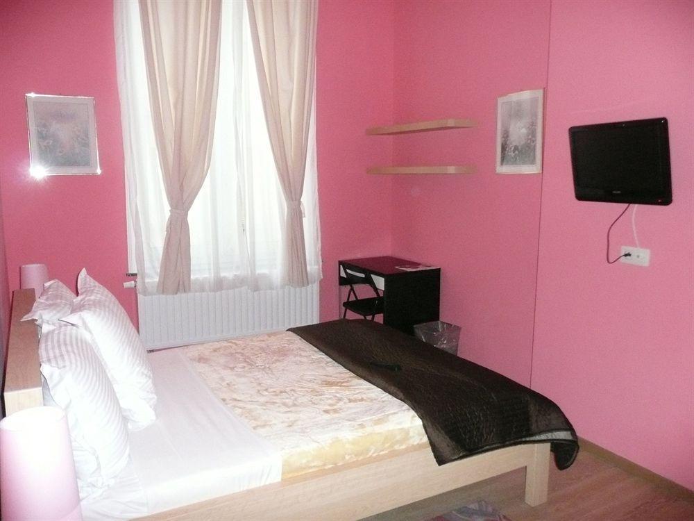 Hotel Du Parlement Ixelles Buitenkant foto